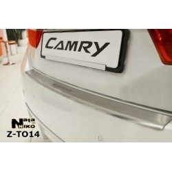 TOYOTA CAMRY бампер с загибом 2013